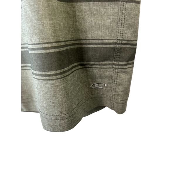 O'Neill Hybrid Gray Stripe 11" Shorts Men's Size 40 Zip Pockets - Picture 3 of 5